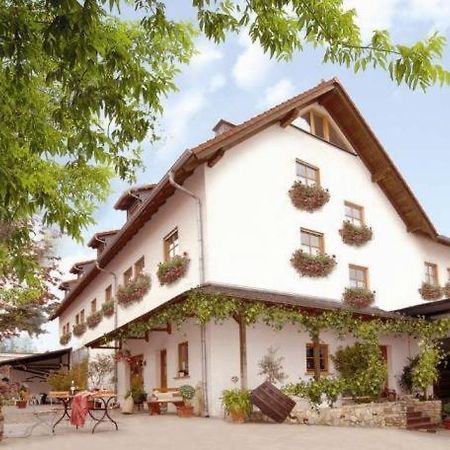 Winzerhotel Kinges-Kessel Morstadt Экстерьер фото